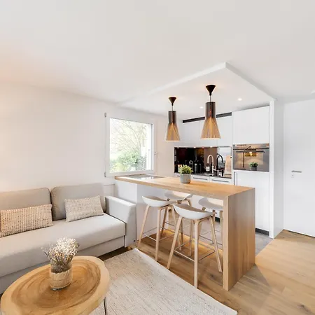 Bijou Side Panorama - Seeblick Und Erholung Nahe Interlaken * Leissigen