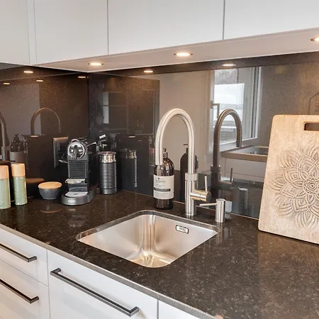 Bijou Side Panorama - Seeblick Und Erholung Nahe Interlaken Διαμέρισμα