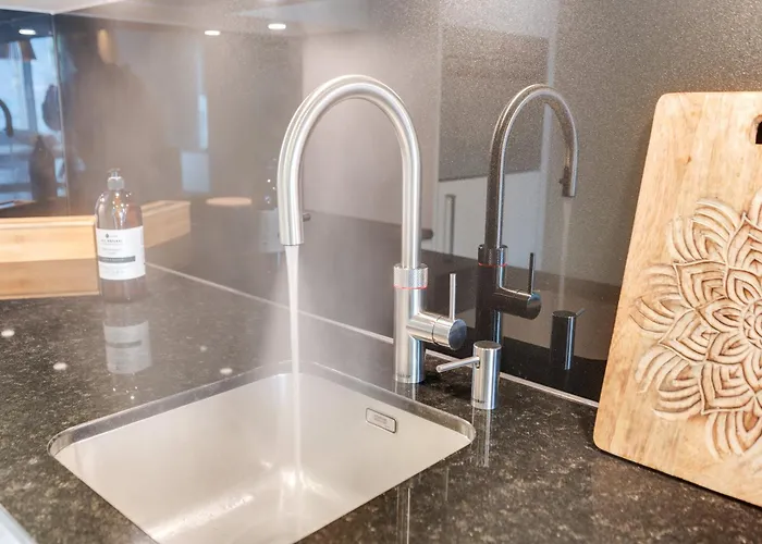 Apartment Bijou Side Panorama - Seeblick Und Erholung Nahe Interlaken *